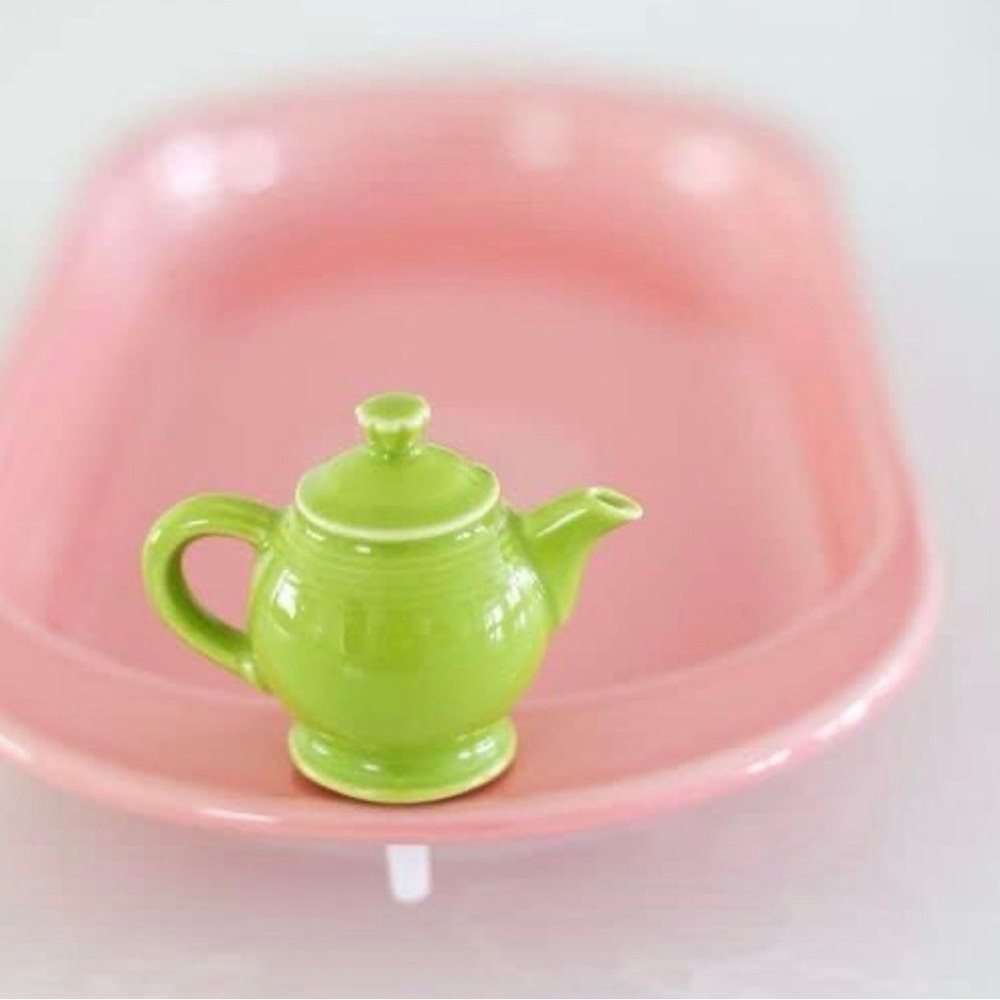 Nora Fleming FIESTA Mini ONLY Green Tea Pot from Peony Bread Tray NEW - Picture 5 of 6